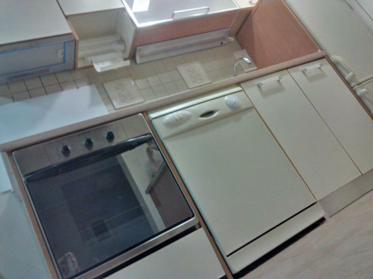 Apartment Gold & Gray *