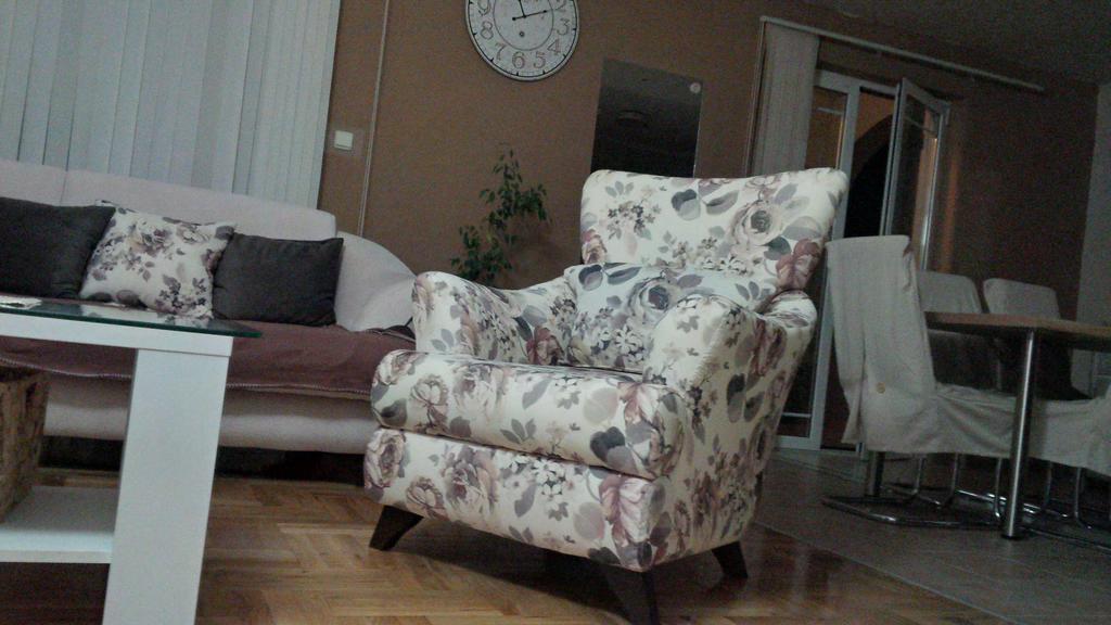 Apartment Gold & Gray Apartment Zadar